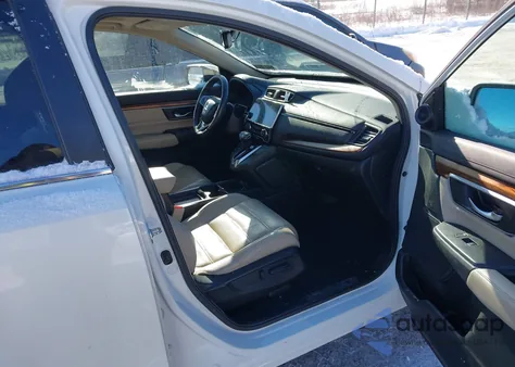 2017 Honda Cr-V Touring z USA, uszkodzony, nr VIN 2HKRW2H96HH614697